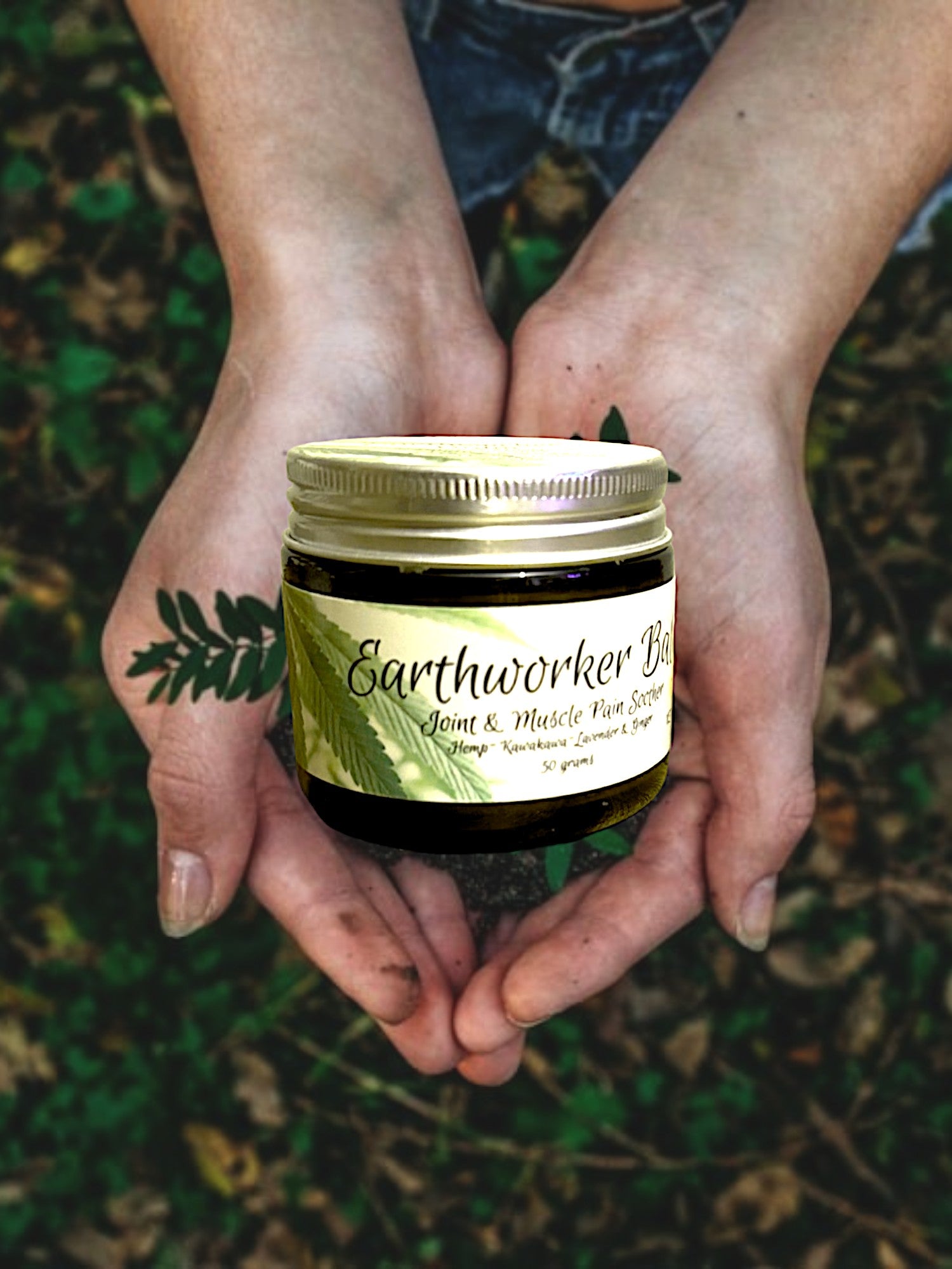 Earthworker Joint & Muscle Soother – Rata & Smudge